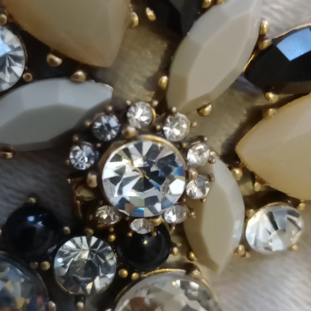 JCREW COLOURED STONES WITH RHINESTONE. STATEMENT PIECE - Picture 10 of 10